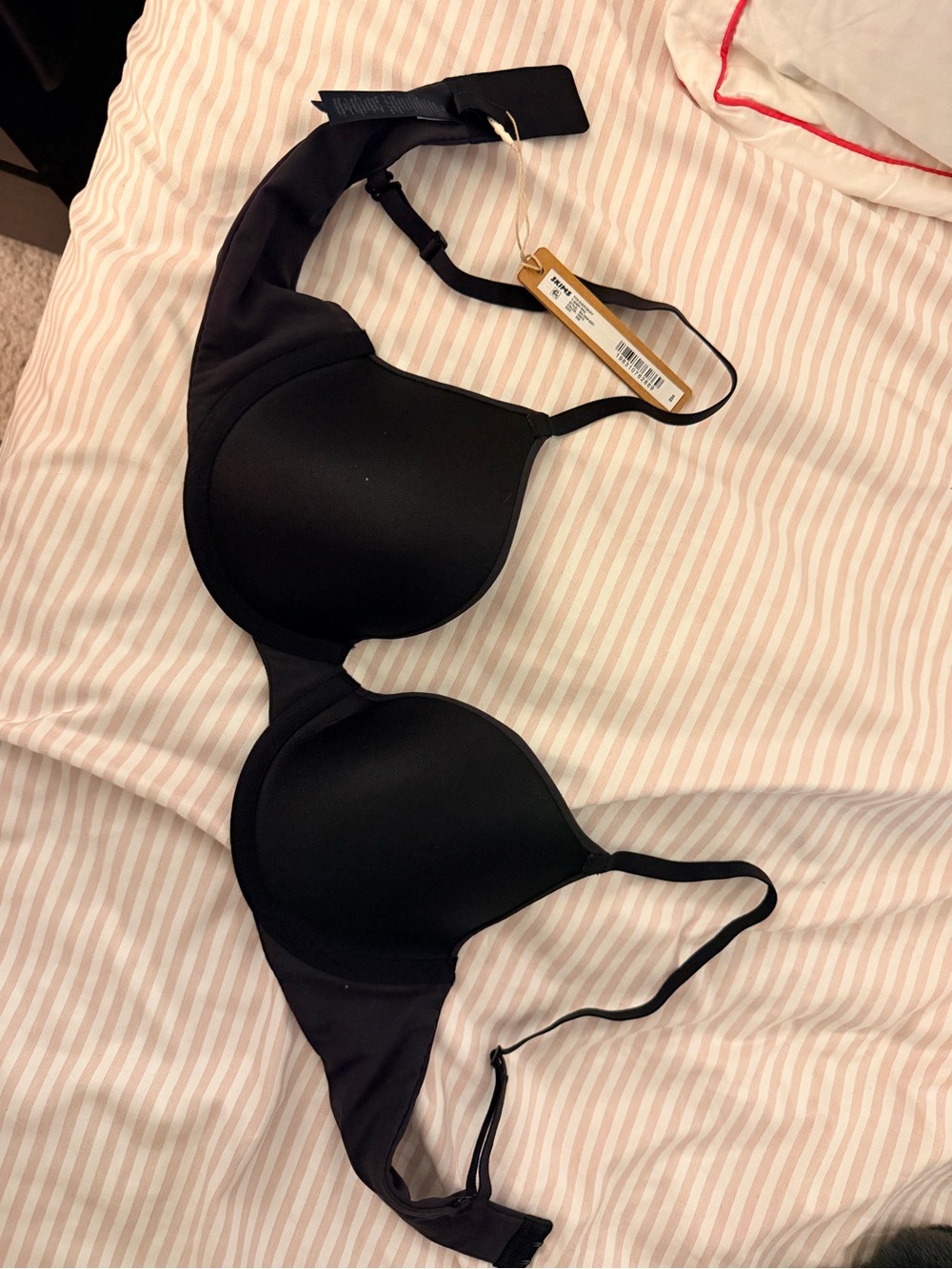 SKIMS Black Seamless T-Shirt Bra